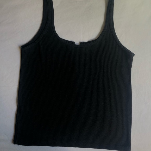 brandy melville button up tank - Picture 3 of 3